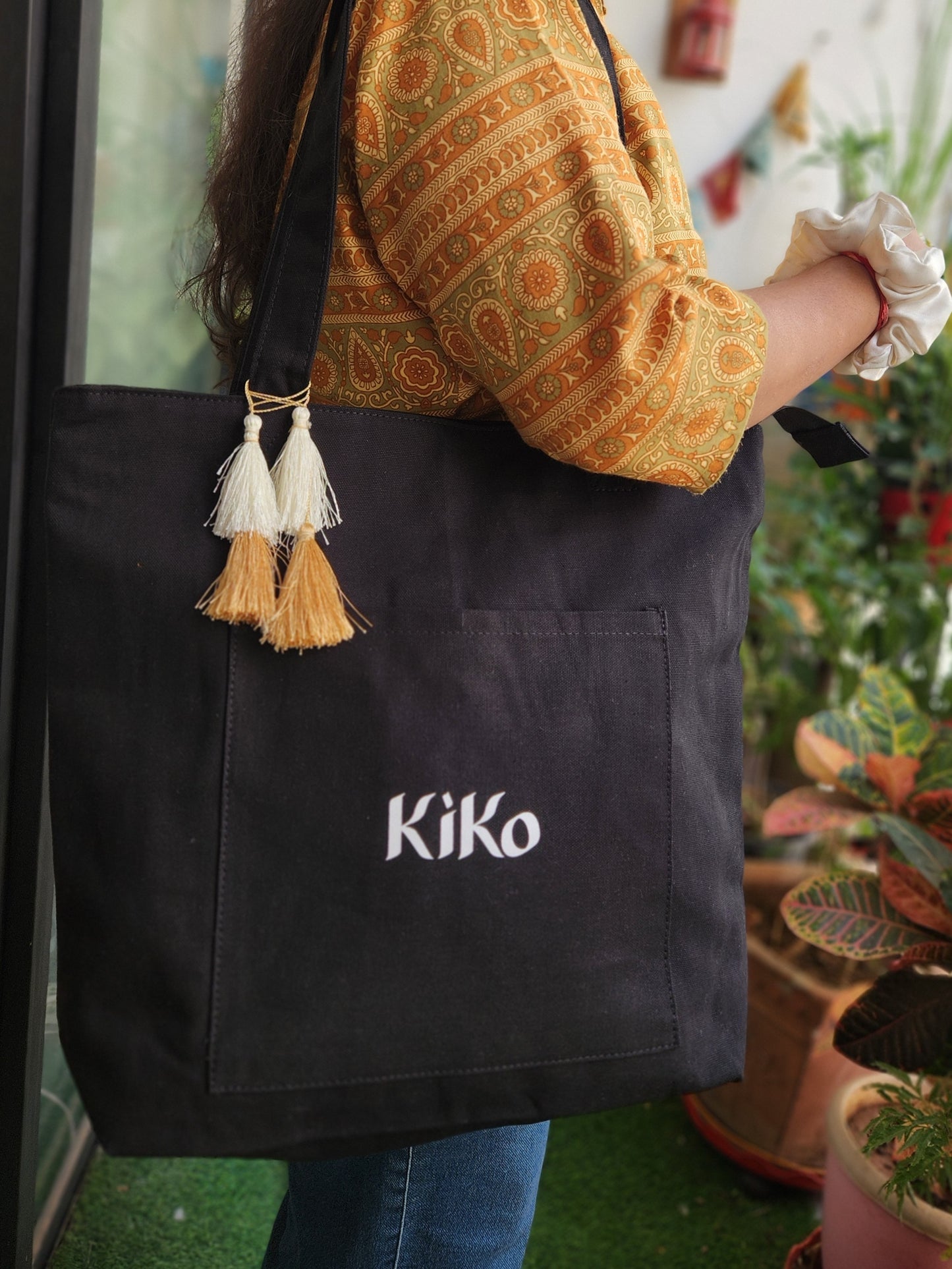 Super Tote